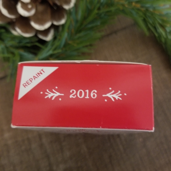 Repaint Hallmark keepsake Gumball Santa - Picture 3 of 4